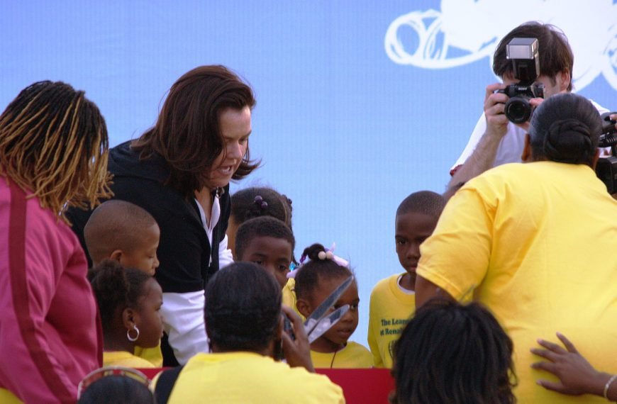 Trump Steps Up Attacks on Rosie O’Donnell