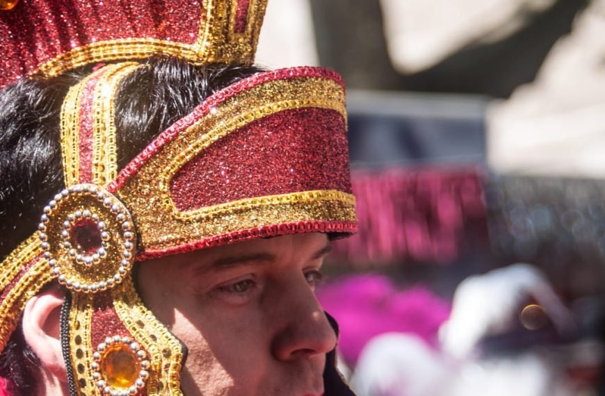 30 Gay Halloween Costume Ideas